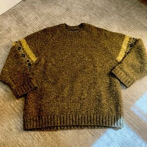 Abercrombie Vintage Men’s Sweater.